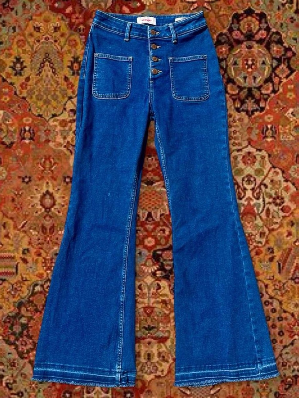 Wrangler High Rise Fierce Flares